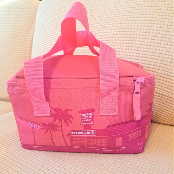 TRADER JOE's Mini Insulated Bag PINK‼️ - Picture 6 of 11